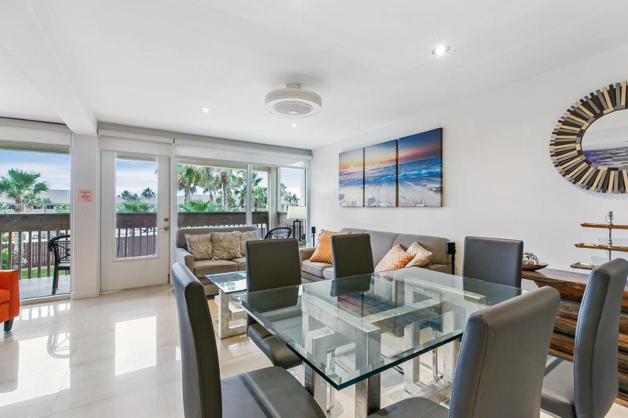 Newly Decorated Condo In Beautiful Beachfront Resort South Padre Island Buitenkant foto